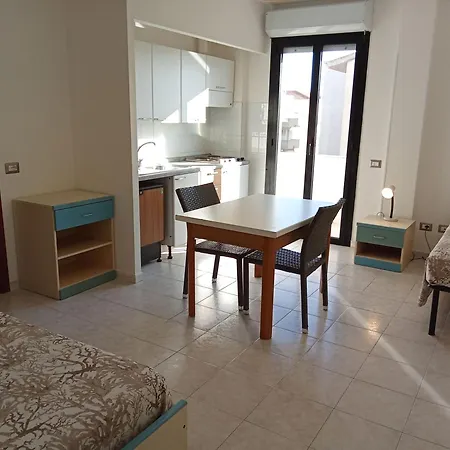 Apart-hotel Europa 3*